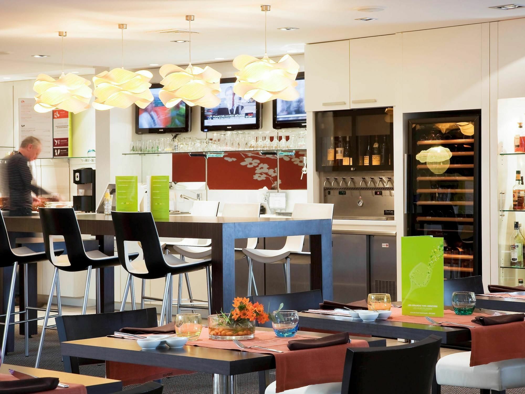 Mercure Pau Palais Des Sports Zewnętrze zdjęcie